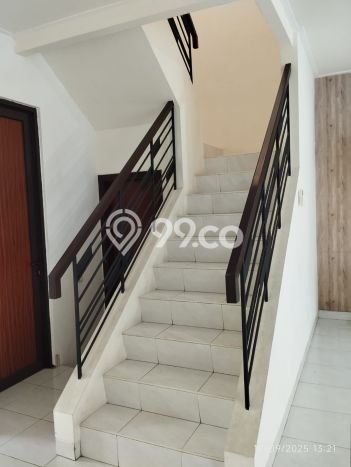 Jual Rumah Mewah Elegan Dengan View Cantik di BSD, Tangerang Jual Rumah Mewah Elegan Dengan View Cantik di BSD, Tangerang