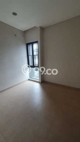 Rumah Elit Modern Tanpa Renovasi di Alam Sutera Tangerang Rumah Elit Modern Tanpa Renovasi di Alam Sutera Tangerang