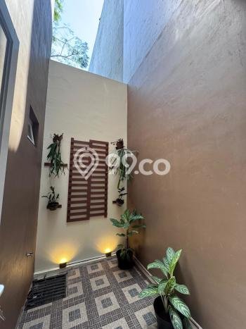 For Sale Hunian Rumah Terawat 4 Kamar di BSD, Tangerang For Sale Hunian Rumah Terawat 4 Kamar di BSD, Tangerang