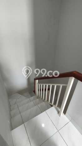 Rumah Minimalis 2 KT di Gading Serpong Tangerang Semi Furnished Rumah Minimalis 2 KT di Gading Serpong Tangerang Semi Furnished