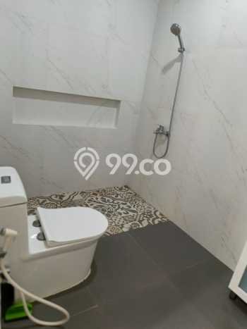 Rumah Luas Asri 4 KT Siap Pakai di BSD Tangerang Rumah Luas Asri 4 KT Siap Pakai di BSD Tangerang
