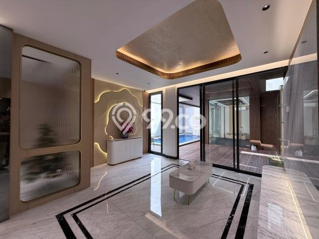 Rumah Luxury Modern Tanpa Renovasi di BSD Tangerang Rumah Luxury Modern Tanpa Renovasi di BSD Tangerang