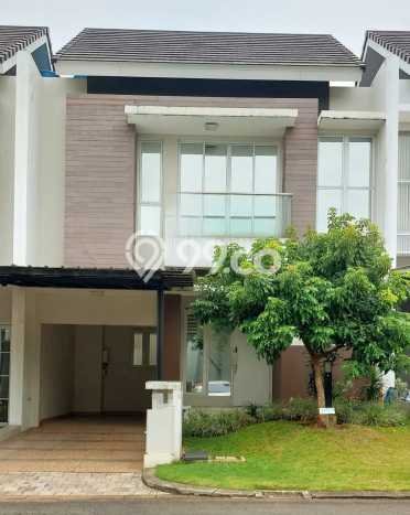 Dijual Rumah Luas Elegan Dengan View Eksklusif di Gading Serpong, Tangerang Dijual Rumah Luas Elegan Dengan View Eksklusif di Gading Serpong, Tangerang