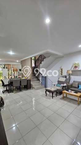 Rumah Elit Modern Tanpa Renovasi di Gading Serpong Tangerang Rumah Elit Modern Tanpa Renovasi di Gading Serpong Tangerang