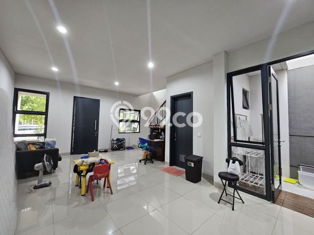 Dijual Rumah Modern 2 KT di BSD, Tangerang Dijual Rumah Modern 2 KT di BSD, Tangerang