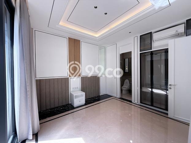 Rumah Luxury Modern Tanpa Renovasi di BSD Tangerang Rumah Luxury Modern Tanpa Renovasi di BSD Tangerang