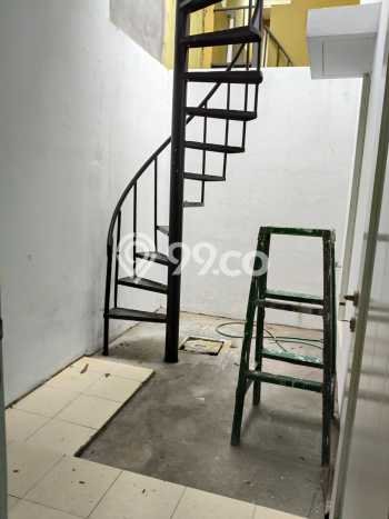 Ready to Use! Premium House LT 136m2 Desain Elegan di Gading Serpong Ready to Use! Premium House LT 136m2 Desain Elegan di Gading Serpong