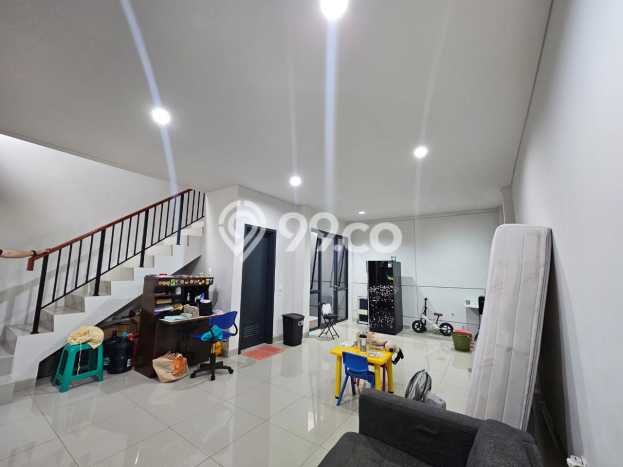 Dijual Rumah Modern 2 KT di BSD, Tangerang Dijual Rumah Modern 2 KT di BSD, Tangerang