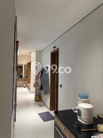 Ready to Use! Luxury House LT 240m2 Desain Modern di Gading Serpong Ready to Use! Luxury House LT 240m2 Desain Modern di Gading Serpong