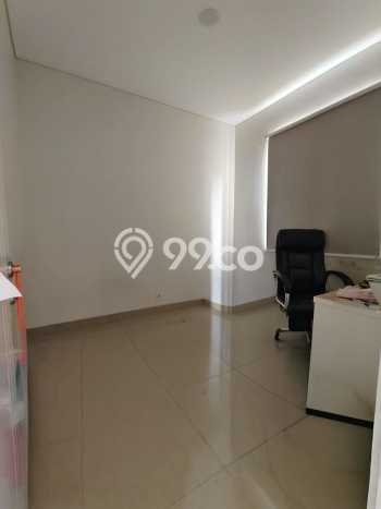 Rumah Modern Cantik 3 Kamar Bisa Langsung Pindah di Serpong Rumah Modern Cantik 3 Kamar Bisa Langsung Pindah di Serpong