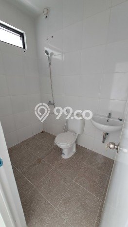 Jual Rumah Bagus Siap Huni LB 100m2 di Serpong Utara, Tangerang Selatan Jual Rumah Bagus Siap Huni LB 100m2 di Serpong Utara, Tangerang Selatan
