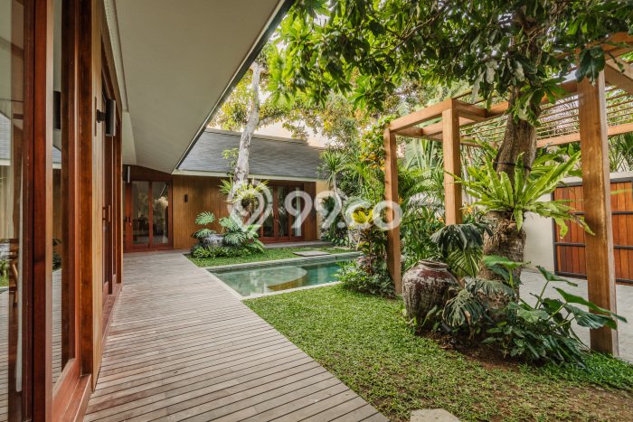Vila di , Ukuran 300m2m², Dekat dengan transportasi publik Vila di , Ukuran 300m2m², Dekat dengan transportasi publik