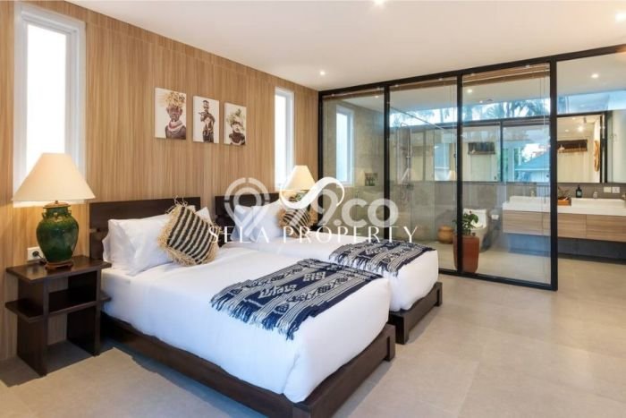 Lokasi Ideal! Vila di , Ukuran 704m2m², Kualitas Prima Lokasi Ideal! Vila di , Ukuran 704m2m², Kualitas Prima