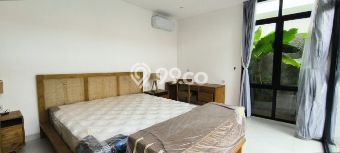 Vila Kawasan , Luas 246m2m², Akses ke transportasi umum Vila Kawasan , Luas 246m2m², Akses ke transportasi umum