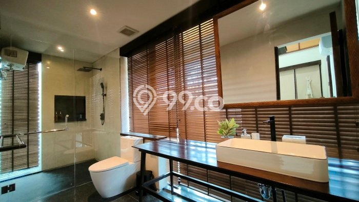 Vila Kawasan , Ukuran 343m2m², Dekat dengan fasilitas umum Vila Kawasan , Ukuran 343m2m², Dekat dengan fasilitas umum