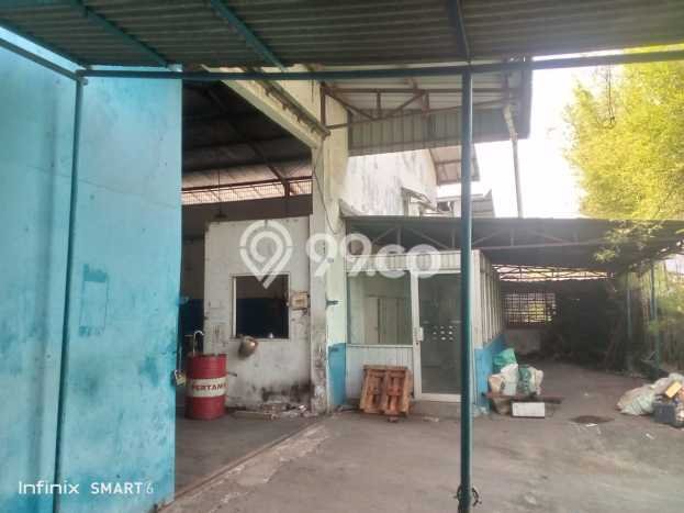 Gudang Disewa di Jakarta Barat dengan LB 1500m2 Area Komersial Ramai Gudang Disewa di Jakarta Barat dengan LB 1500m2 Area Komersial Ramai