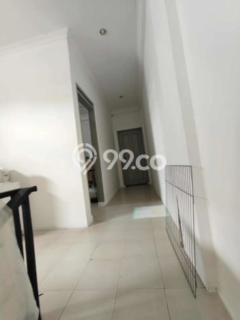 Unit Ruko Dijual di Jakarta Barat LT 74m2 & LB 210m2 Unit Ruko Dijual di Jakarta Barat LT 74m2 & LB 210m2