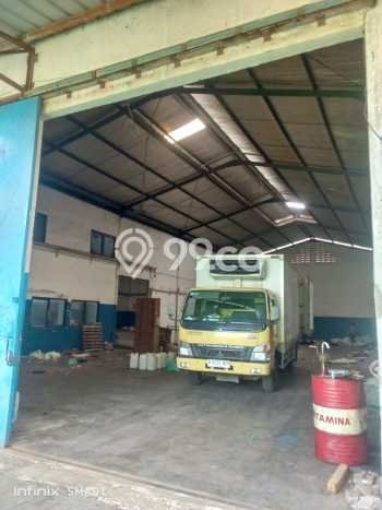 Gudang Disewa di Jakarta Barat dengan LB 1500m2 Area Komersial Ramai Gudang Disewa di Jakarta Barat dengan LB 1500m2 Area Komersial Ramai
