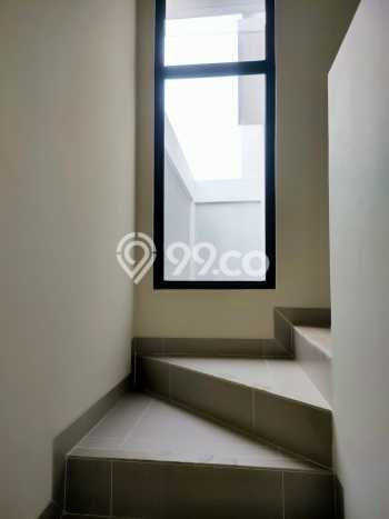 Rumah di Gading Serpong, 2 KM, Area Premium, LT 72m² Bangunan 86m² Rumah di Gading Serpong, 2 KM, Area Premium, LT 72m² Bangunan 86m²