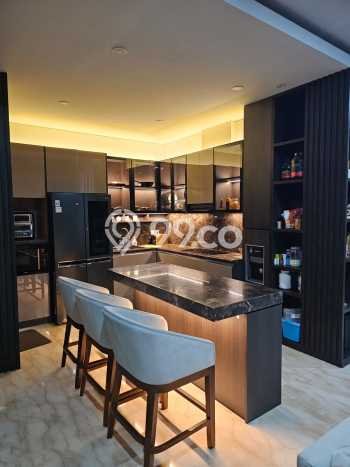 Rumah sewa siap pakai 4 KT di BSD, Tangerang Rumah sewa siap pakai 4 KT di BSD, Tangerang