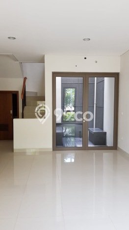 Rumah Luxury di Tangerang Lokasi Strategis Kondisi Terawat Rumah Luxury di Tangerang Lokasi Strategis Kondisi Terawat