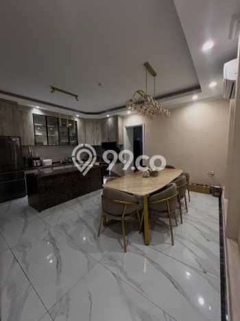 Jual Rumah Mewah Megah Dengan View Eksklusif di Puri Mansion, Jakarta Barat Jual Rumah Mewah Megah Dengan View Eksklusif di Puri Mansion, Jakarta Barat