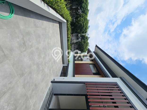 Jual Rumah Mewah Elegan Dengan View Eksklusif di BSD, Tangerang Jual Rumah Mewah Elegan Dengan View Eksklusif di BSD, Tangerang