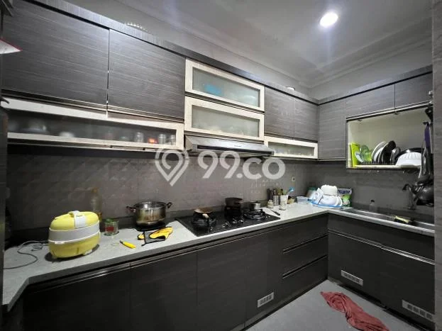 Best Deal Hunian Mewah Ideal dan Luas di BSD, Tangerang Selatan Best Deal Hunian Mewah Ideal dan Luas di BSD, Tangerang Selatan
