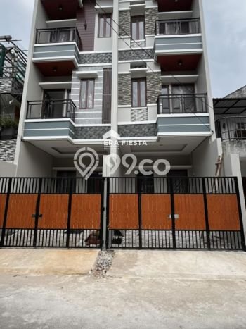 Rumah Elit LB 180m2 Siap Huni Desain Elegan di Tomang, Jakarta Barat Rumah Elit LB 180m2 Siap Huni Desain Elegan di Tomang, Jakarta Barat