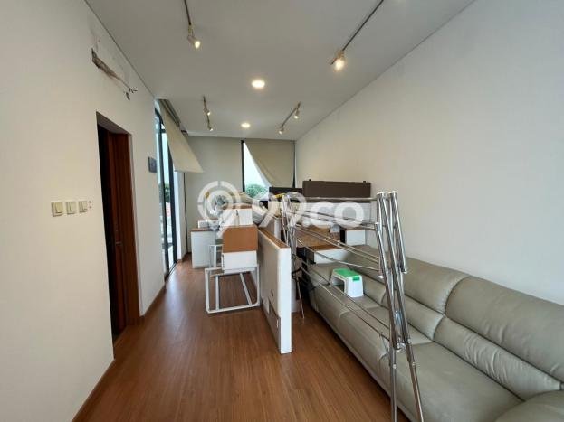 Rumah Elit LB 150m2 Siap Huni Desain Elegan di Pluit, Jakarta Utara Rumah Elit LB 150m2 Siap Huni Desain Elegan di Pluit, Jakarta Utara