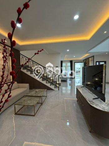 Hunian Elit LB 350m2 Siap Huni Desain Elegan di Alam Sutera, Tangerang Hunian Elit LB 350m2 Siap Huni Desain Elegan di Alam Sutera, Tangerang