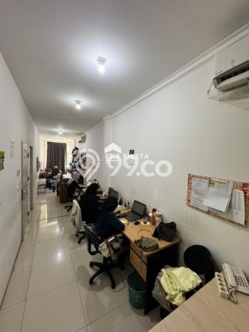Dijual Ruko di Cengkareng Jakarta Barat LT 68m2 / LB 236m2 Dijual Ruko di Cengkareng Jakarta Barat LT 68m2 / LB 236m2