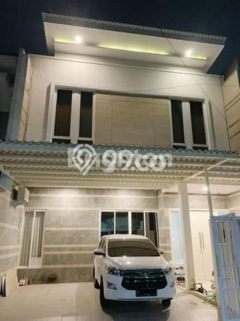 SPECIAL PRICE! Rumah Strategis lokasi Sutorejo, Luas 156m2m² Bangunan 256m2m² SPECIAL PRICE! Rumah Strategis lokasi Sutorejo, Luas 156m2m² Bangunan 256m2m²