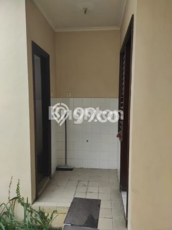 PRIME LOCATION! Rumah Strategis di Citraland, LT 180m2m² LB 284m2m² PRIME LOCATION! Rumah Strategis di Citraland, LT 180m2m² LB 284m2m²