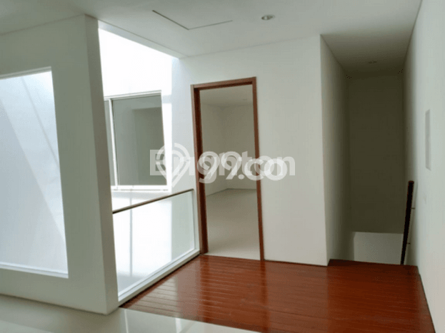Rumah Modern 3 Kamar Terawat di Kompleks Perumahan Sambikerep, Surabaya Rumah Modern 3 Kamar Terawat di Kompleks Perumahan Sambikerep, Surabaya