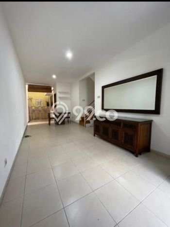 Dijual Rumah Premium dengan Fasilitas Sekitar Lengkap di Tebet, Jakarta Selatan Dijual Rumah Premium dengan Fasilitas Sekitar Lengkap di Tebet, Jakarta Selatan