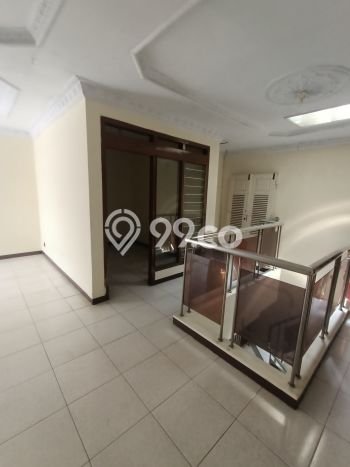 Dijual Rumah Premium dengan Fasilitas Sekitar Lengkap di Tebet, Jakarta Selatan Dijual Rumah Premium dengan Fasilitas Sekitar Lengkap di Tebet, Jakarta Selatan