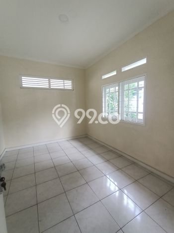 Rumah Cantik Siap Huni Di Tebet Luas 300m2 Lokasi Strategis Rumah Cantik Siap Huni Di Tebet Luas 300m2 Lokasi Strategis