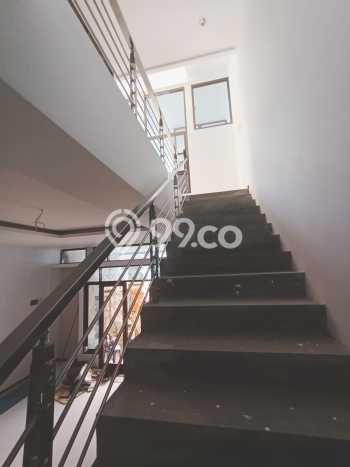 Hunian Eksklusif Siap Huni LT 90m2 di Tebet, Jakarta Selatan Hunian Eksklusif Siap Huni LT 90m2 di Tebet, Jakarta Selatan