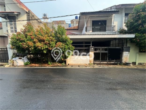 Dijual Hunian Rumah Terawat 4 KT di Depok I, Depok Dijual Hunian Rumah Terawat 4 KT di Depok I, Depok