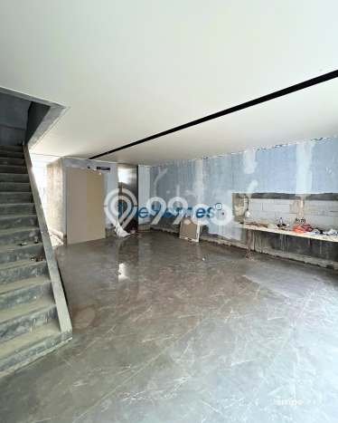 Hunian Elit LB 150m2 Siap Pakai Desain Elegan di Cawang, Jakarta Timur Hunian Elit LB 150m2 Siap Pakai Desain Elegan di Cawang, Jakarta Timur