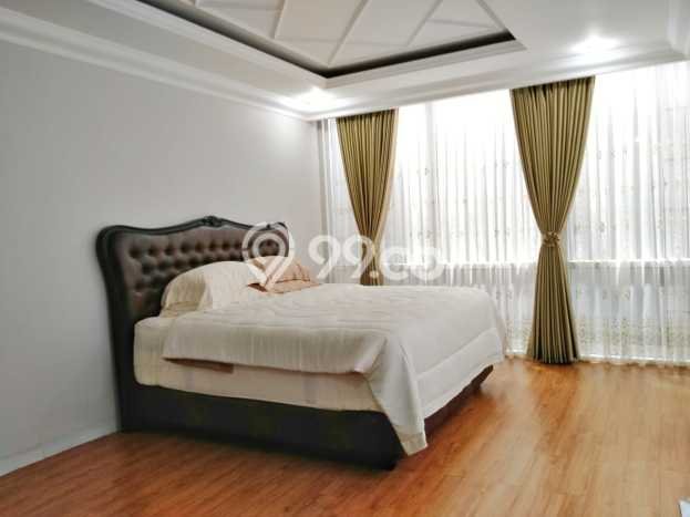 HARGA SPECIAL! Rumah Strategis lokasi Tebet, LT 173m² LB 300m² HARGA SPECIAL! Rumah Strategis lokasi Tebet, LT 173m² LB 300m²