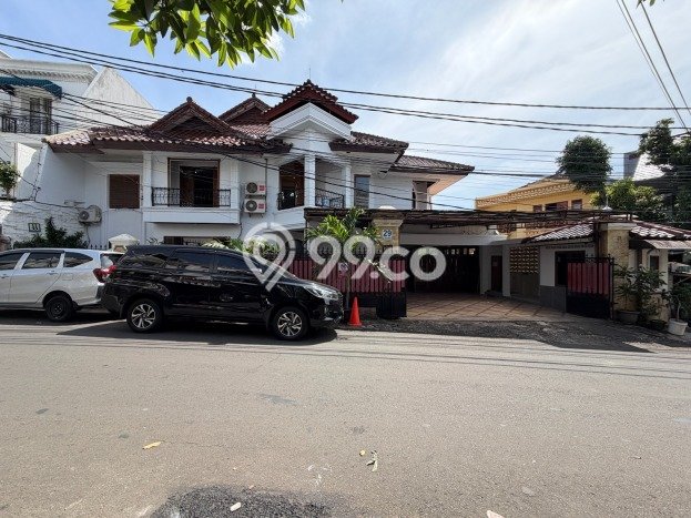 Lokasi terbaik! Rumah siap huni dikontrakkan di Tebet LB 600m2 Lokasi terbaik! Rumah siap huni dikontrakkan di Tebet LB 600m2