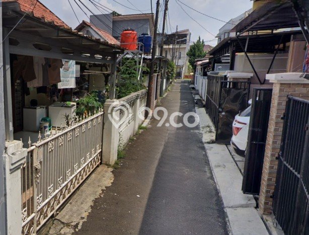 Rumah Modern Cantik 5 Kamar Siap Huni di Tebet Rumah Modern Cantik 5 Kamar Siap Huni di Tebet