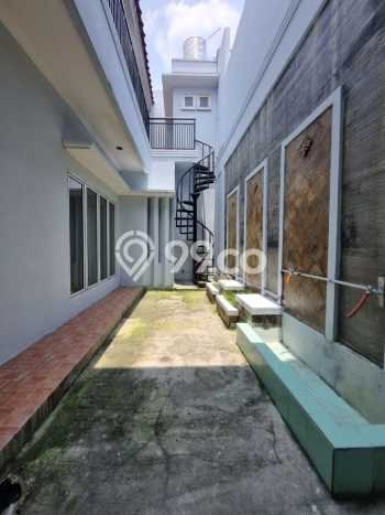 Jual Segera Rumah 5 KT 4 KM di Tebet, Jakarta Selatan Jual Segera Rumah 5 KT 4 KM di Tebet, Jakarta Selatan