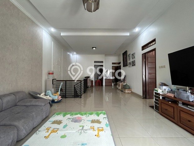 Dijual Rumah Premium dengan Fasilitas Sekitar Lengkap di Tebet, Jakarta Selatan Dijual Rumah Premium dengan Fasilitas Sekitar Lengkap di Tebet, Jakarta Selatan