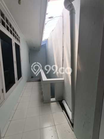 Hunian Eksklusif Siap Huni LT 130m2 di Tebet, Jakarta Selatan Hunian Eksklusif Siap Huni LT 130m2 di Tebet, Jakarta Selatan