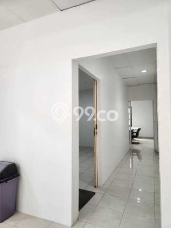 Unit Ruko Dijual di Jakarta Selatan LT 75m2 & LB 250m2 Unit Ruko Dijual di Jakarta Selatan LT 75m2 & LB 250m2