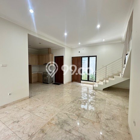 For Sale! Premium House LT 139m2 Desain Elegan di Pondok Indah For Sale! Premium House LT 139m2 Desain Elegan di Pondok Indah