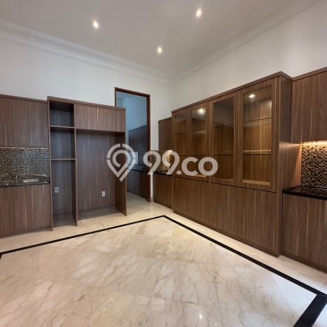 Rumah Elit Modern Siap Huni di Pondok Indah Jakarta Selatan Rumah Elit Modern Siap Huni di Pondok Indah Jakarta Selatan